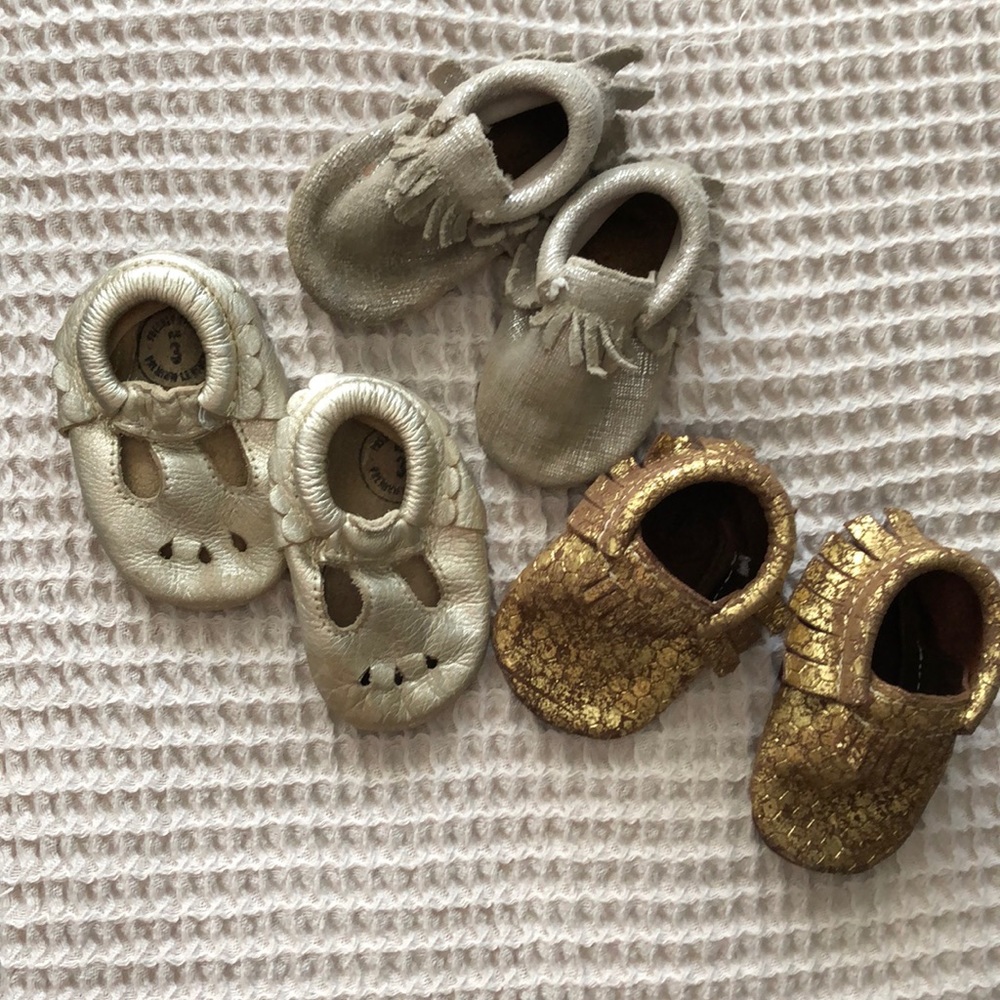 Lot of 3 pairs Freshly Picked Mocs -size 3